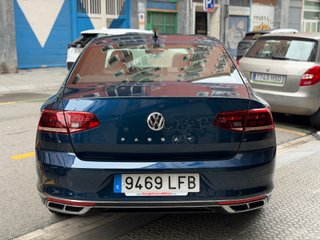 Volkswagen Passat 2.0 TDI R-Line año 2020