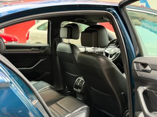 Volkswagen Passat 2.0 TDI R-Line año 2020
