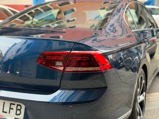 Volkswagen Passat 2.0 TDI R-Line año 2020