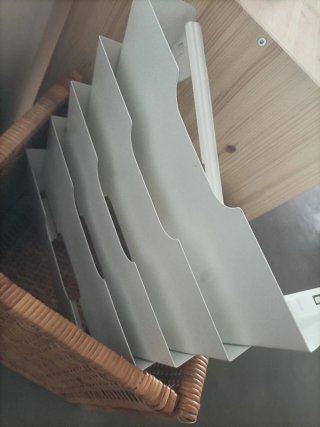 Organizador de escritorio metal y mimbre
