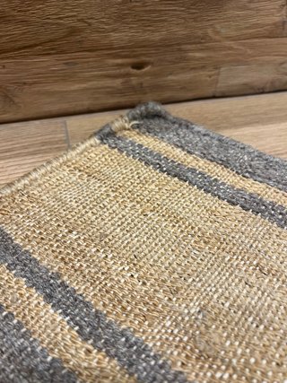 Alfombras de yute beige y gris