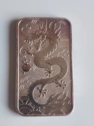 Onza Plata Dragón Australia 2018