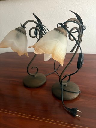 2 Lámparas de mesa decorativa