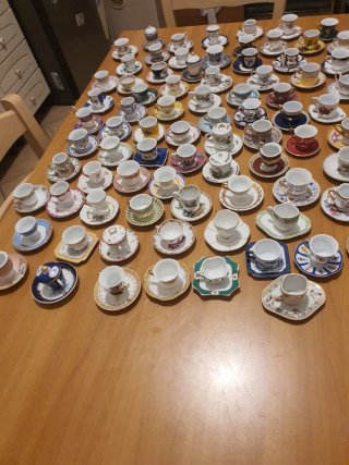 Collezione 80 tazzine porcellana Fabbri