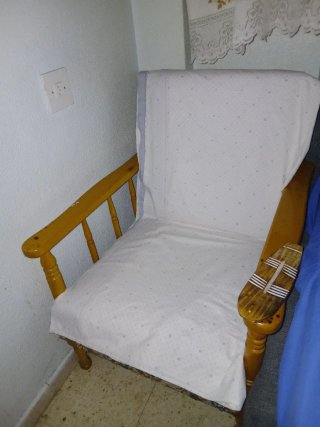Sillón vintage tela y madera