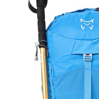 Mochila de montaña y trekking 24L  Altus Denon azul