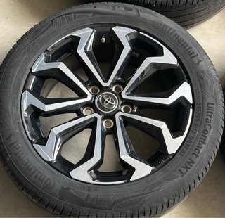 Llantas Toyota Yaris Cross 17