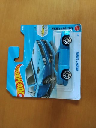 Coches Hot Wheels en Caja