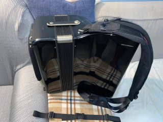 Acordeón Hohner Concerto II N 72 bajos