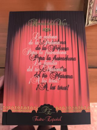 Tres libros de teatro español