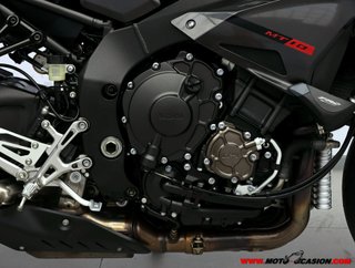 YAMAHA MT-10