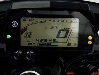 YAMAHA MT-10