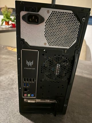Acer Predator Orion 3000 Gaming PC