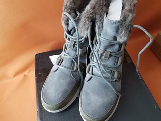 Botas Sorel Explorer Joan Impermeables Mujer