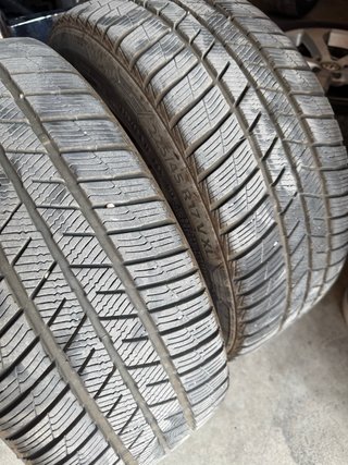 2 Neumáticos Invierno Barum Polaris 225/45 R17 94V