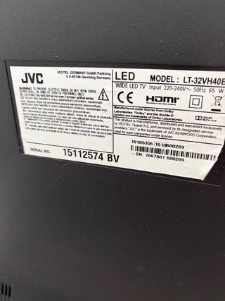 Tele JVC 32 LED Modelo LT-32VH40B + Mando