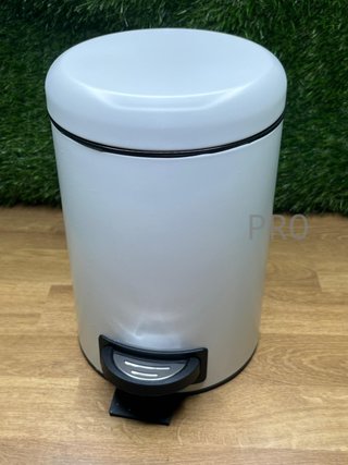 Cubo con Pedal para cosmética 3L Wenko