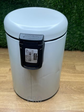 Cubo con Pedal para cosmética 3L Wenko