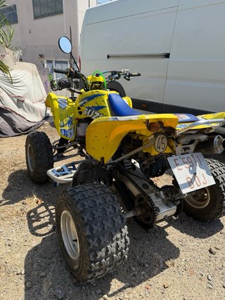 Suzuki LTZ 400 Quad Amarillo y Azul