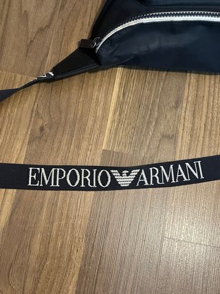 Riñonera Emporio Armani Negra