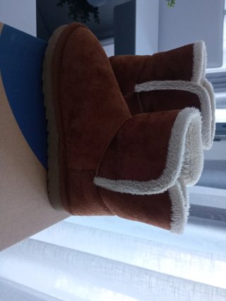 Botas niña pelito marrones