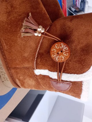 Botas niña pelito marrones
