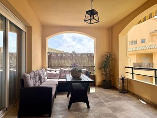 Piso en venta en Calaburra - Chaparral en Mijas
