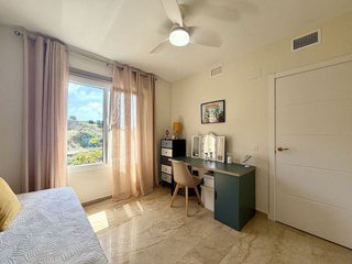 Piso en venta en Calaburra - Chaparral en Mijas