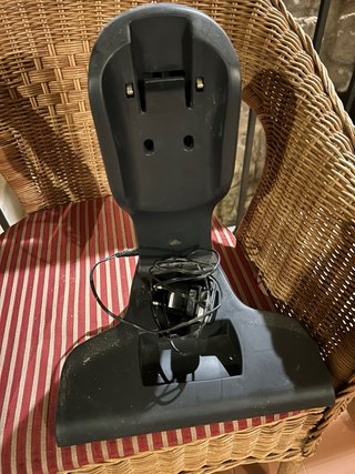 Aspirador escoba Grundig VCH 9130