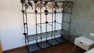 Estantería vestidor modular negra