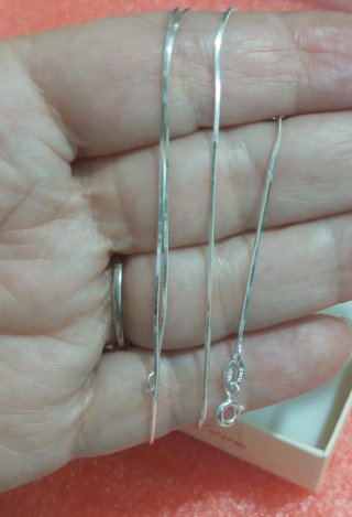 Cadena de Plata de Ley