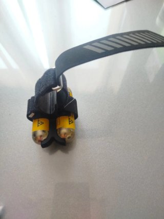 Bombonas CO2 bici + adaptador inflador + sujeción