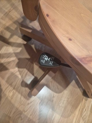 Silla de estudio de madera