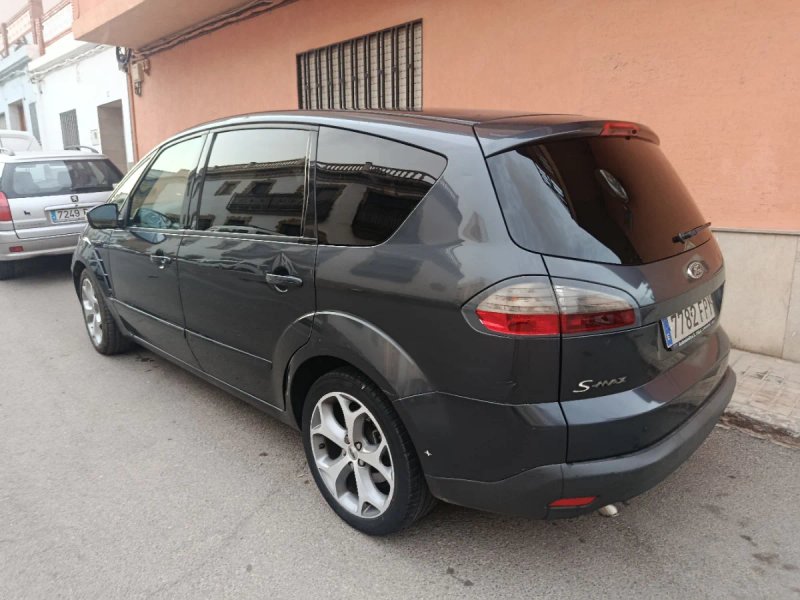 Ford S-MAX 2007 - foto 1
