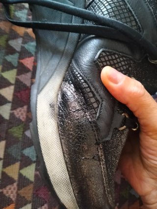 Zapatillas Cetti negras con detalles plateados