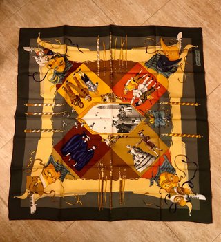 Cleccioön de Pañuelos Hermès . Precio por unid