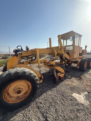 Motoniveladora Huber Warco