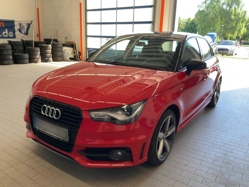 Audi A1 Sportback 1.2 TFSI 86cv Adrenalin - foto 1