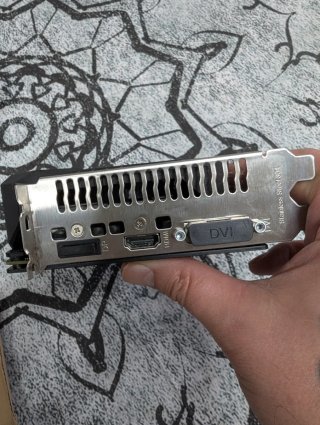 Tarjeta Gráfica ASUS TUF GTX 1650 4GB GDDR