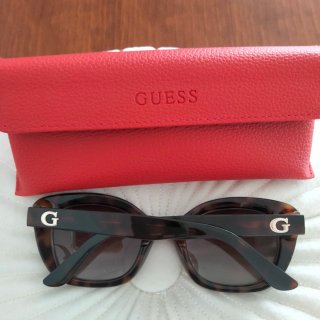Gafas de sol Guess mujer sin estrenar