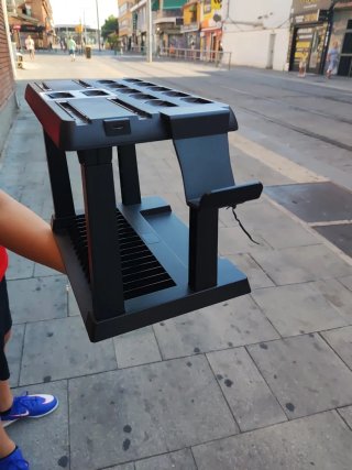 Soporte Nintendo Switch + Juegos/Mandos