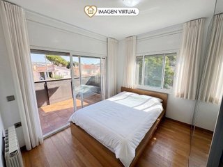 Piso en venta en Gran Via del Mar-Zona Universitaria en Castelldefels