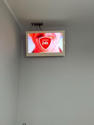 Televisor Nevir Beige