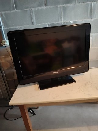 TV Philips Nera