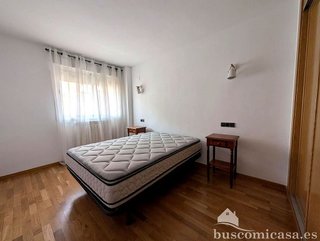 Piso en alquiler en Centro Ciudad en Linares