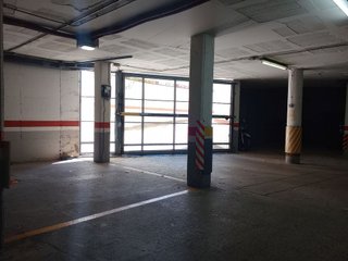Garaje en alquiler en El Centre en Esplugues de Llobregat