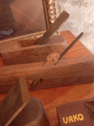 Cepillos de carpintería antiguos de madera