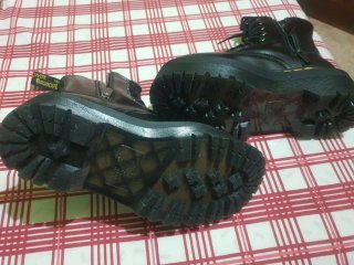 Botas Dr. Martens Negras Plataforma