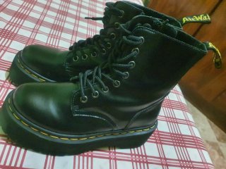 Botas Dr. Martens Negras Plataforma
