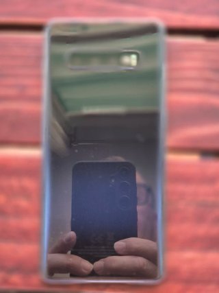 Samsung Galaxy S10 Plus - Como Nuevo